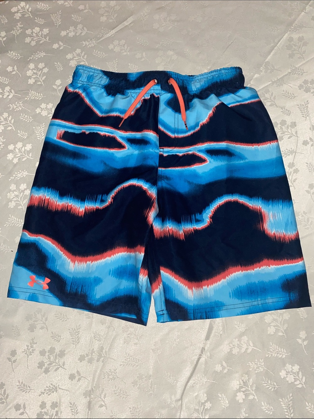 Under Armour Boys Mercury Volley Swim Shorts Sz 18/20 NWT